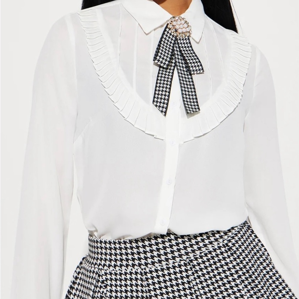 Fashion Nova Elegant White Blouse with Black Bow
